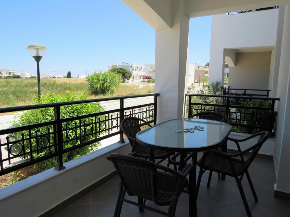 Elia Mare Apartment มัสติคารี ภายนอก รูปภาพ