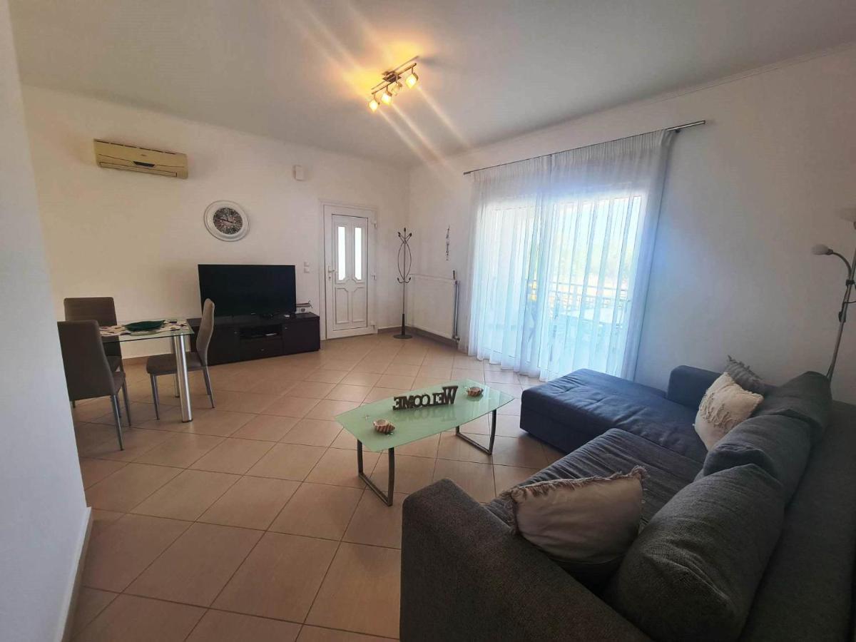 Elia Mare Apartment มัสติคารี ภายนอก รูปภาพ