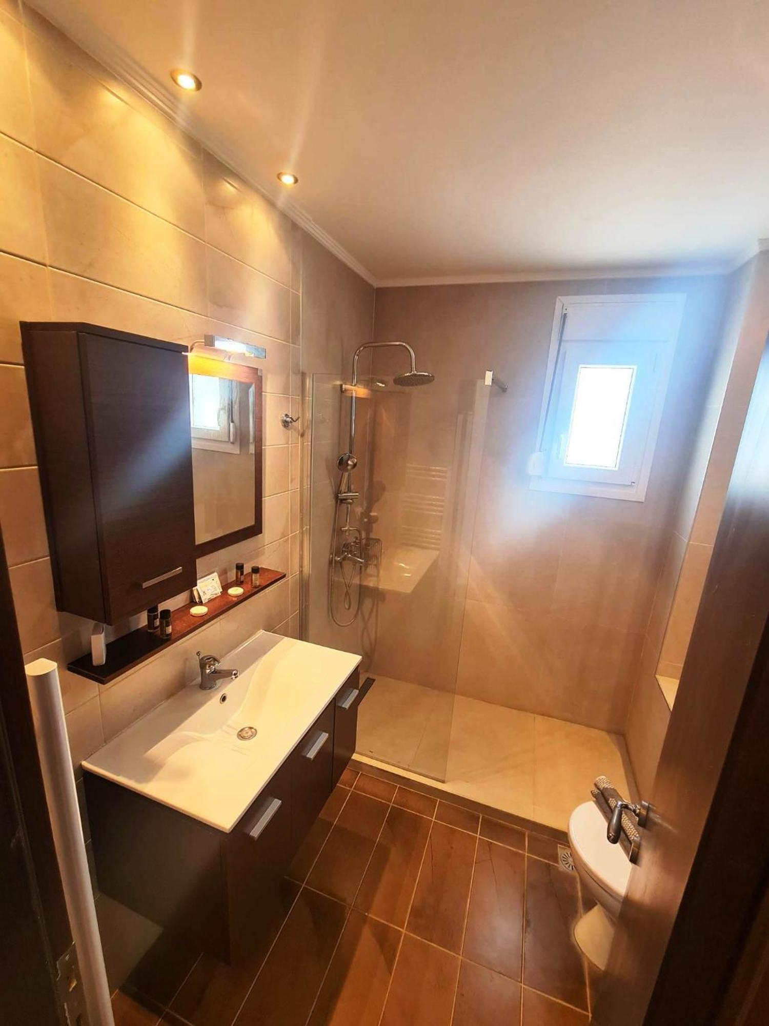 Elia Mare Apartment มัสติคารี ภายนอก รูปภาพ
